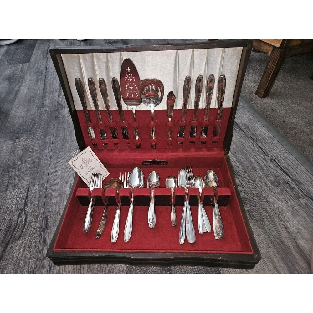Lot of 51 Wallace Harmony House Serenade (1944) Silverplate Flatware